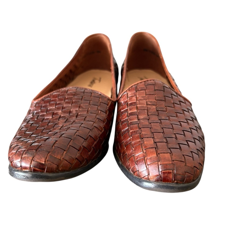 SOLD .. Women’s Trotters Slip On Loafer Flats Brown Woven Leather Sz 8M - Picture 3 of 8